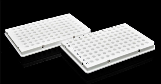 مستهلكات PCR بيضاء 0.1 مللي 96 لوح PCR نصف متجنب جيدًا